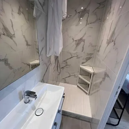 Esprit France, Joli Au Coeur De